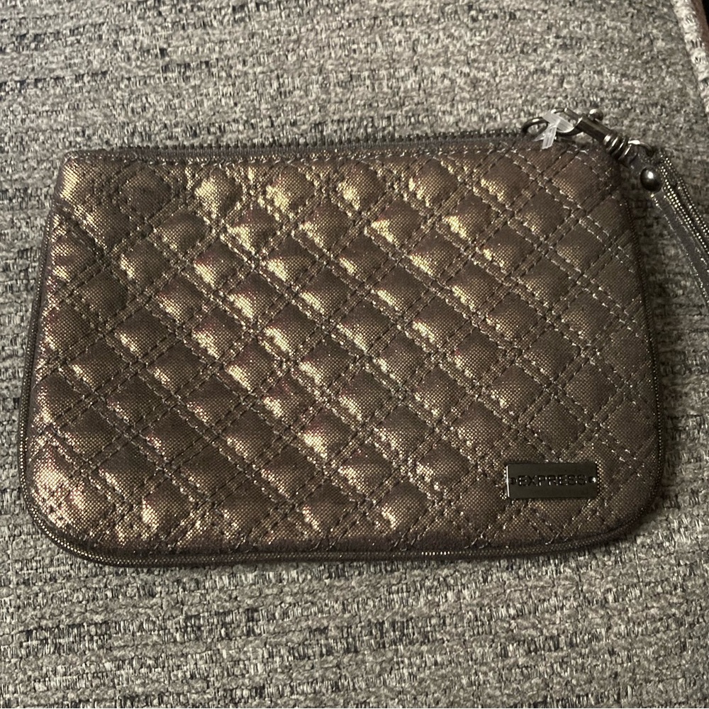 Express Quilted Metallic Pouch